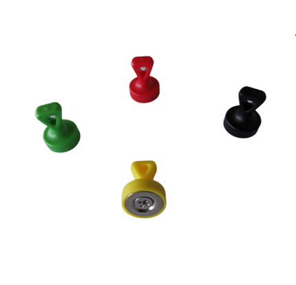Plastic Eyelet Magnets