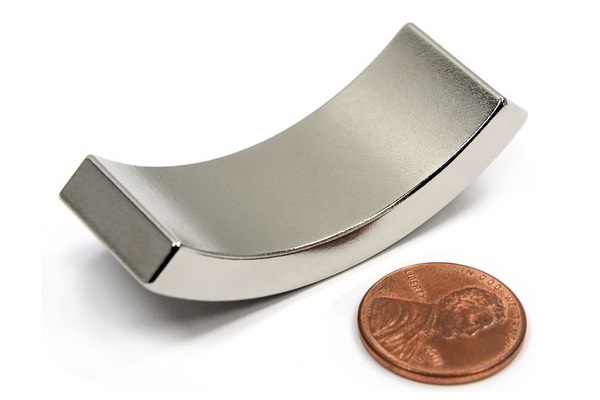 neodymium-arc-magnet.jpg